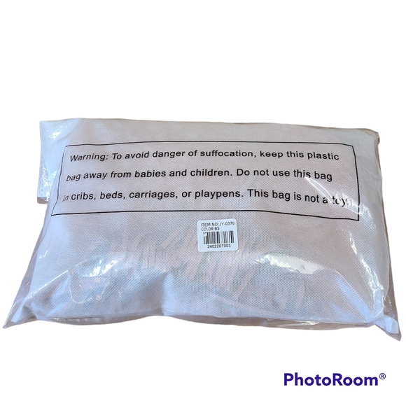 NWT Calin Collection wristlet vegan leather fringe clutch - Picture 5 of 5